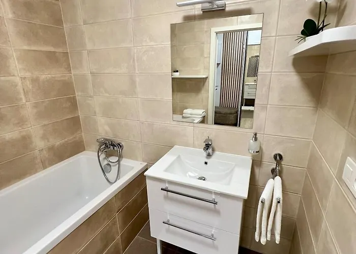 Harmonie - Modern Near Center With Free Private Parking