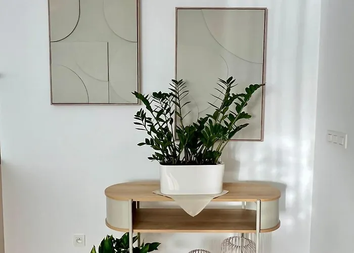 Harmonie - Modern Near Center With Free Private Parking شقة