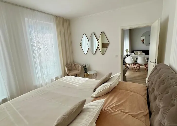 Appartement Harmonie - Modern Near Center With Free Private Parking